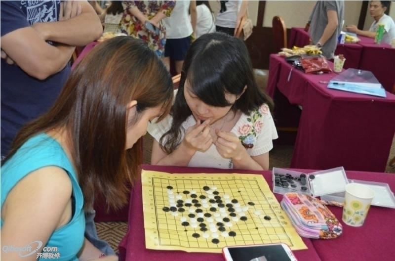 009看这棋,胜利来之不易啊.jpg